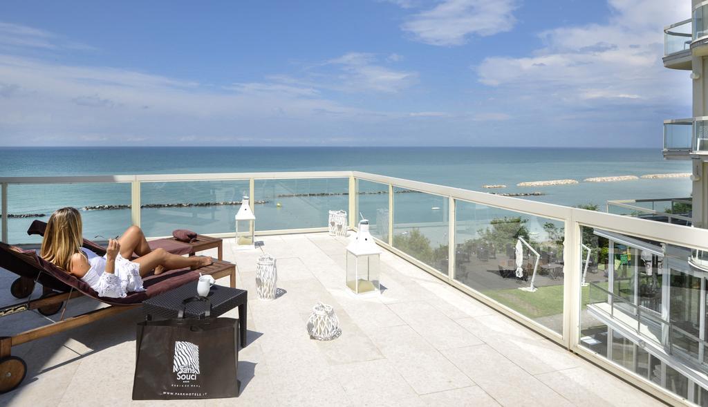 Hotel Sans Souci 4*