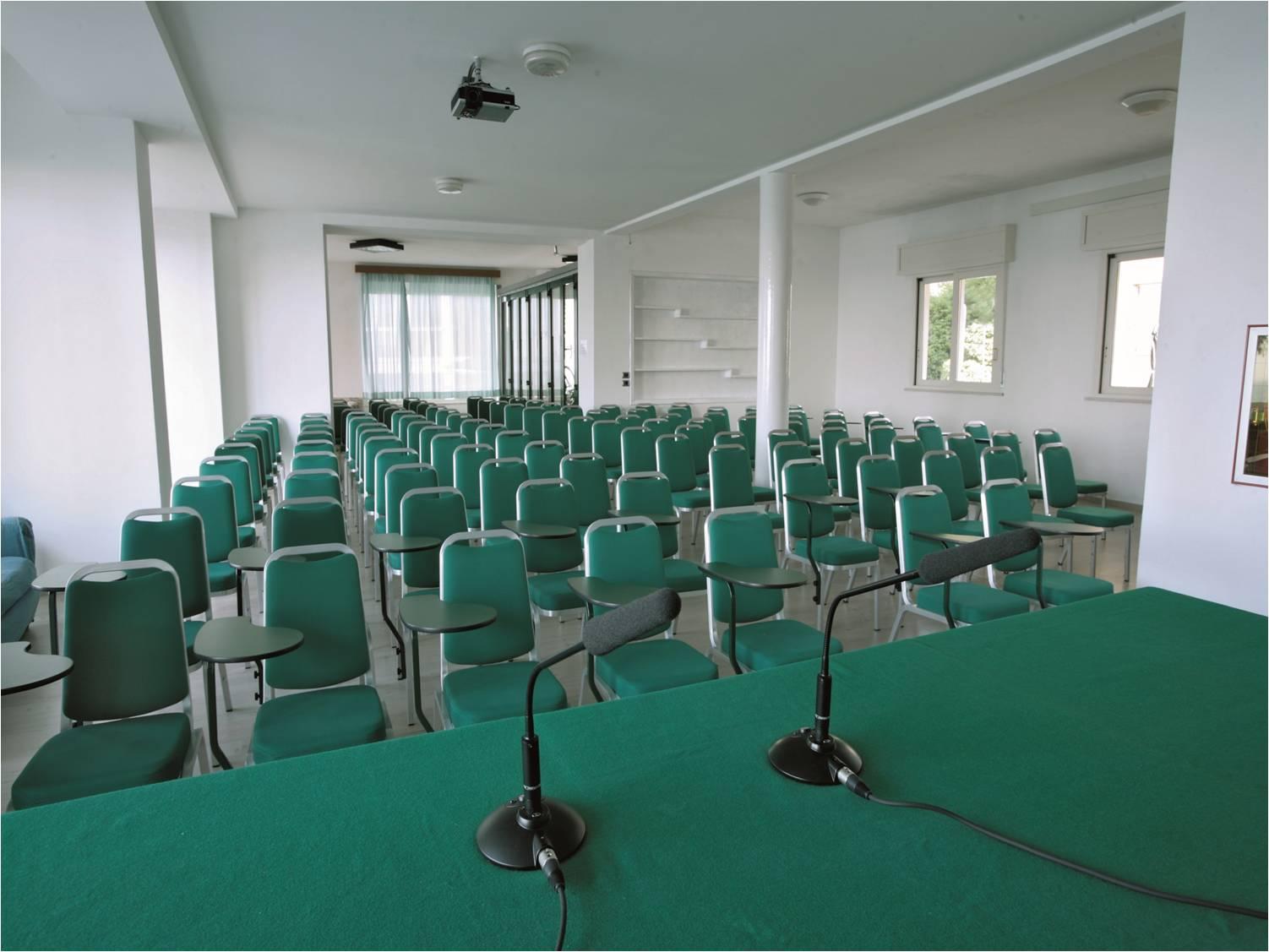 Sans Souci Hotel 4*