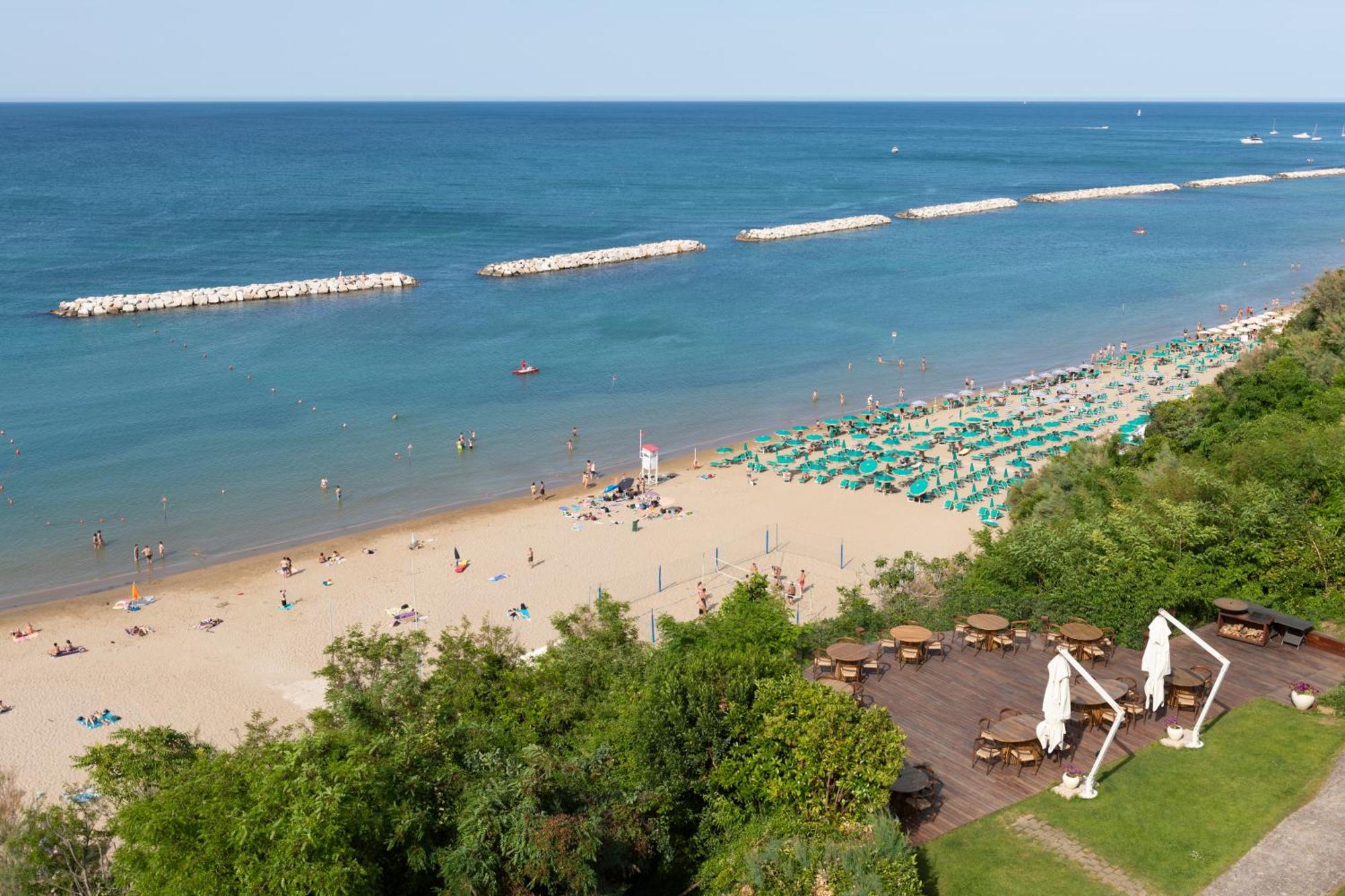 Sans Souci 4*